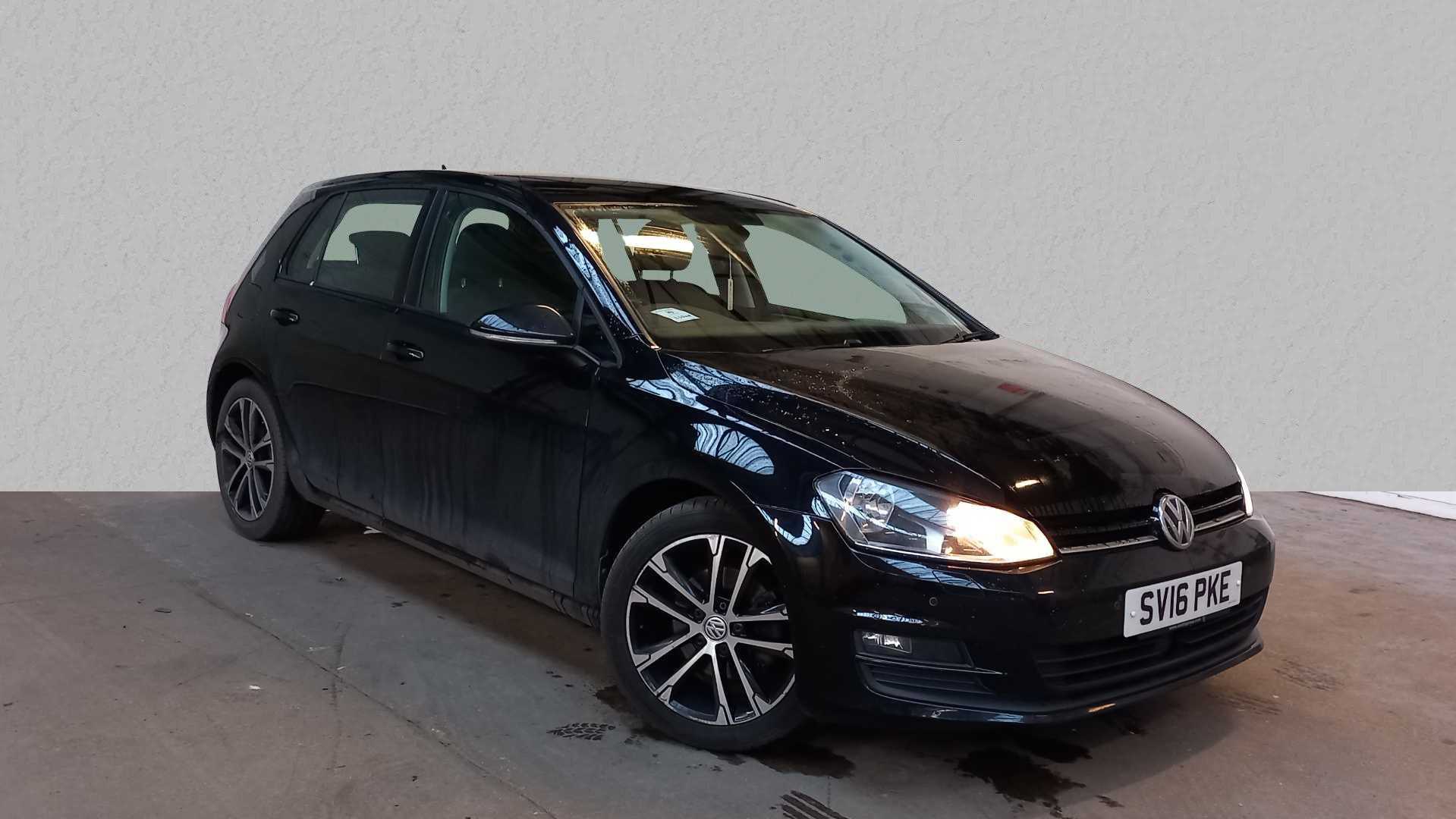 Main listing image - Volkswagen Golf