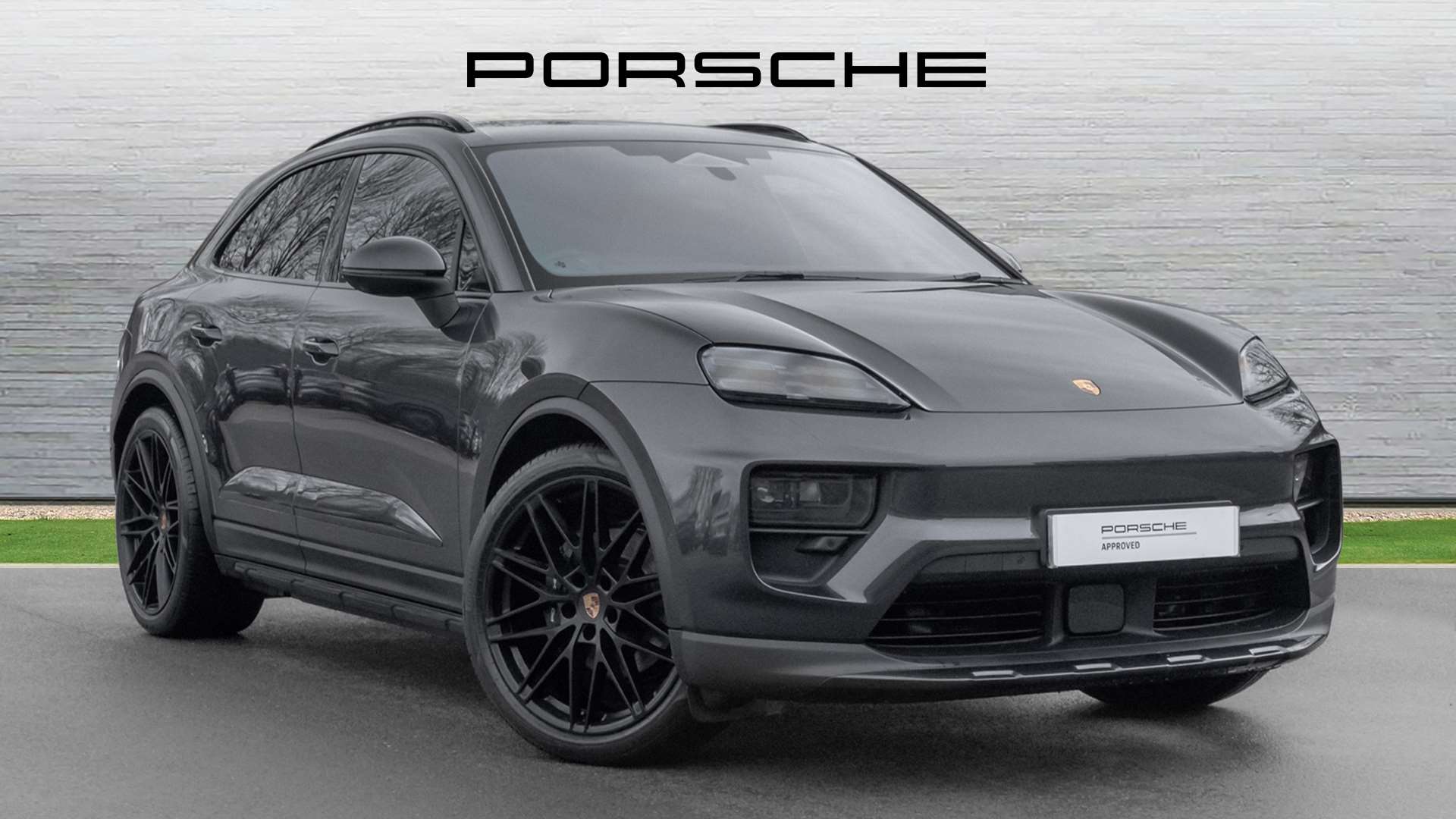 Main listing image - Porsche Macan