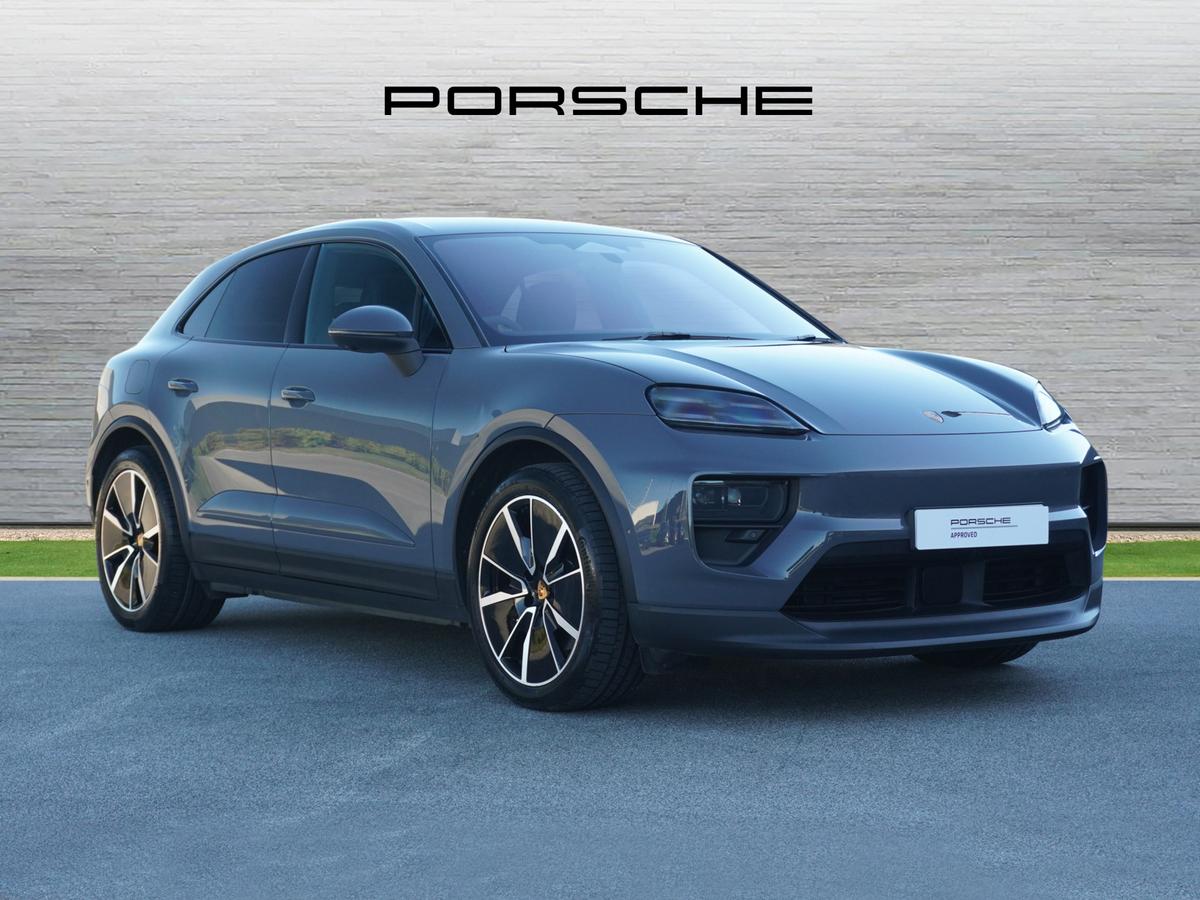 Main listing image - Porsche Macan