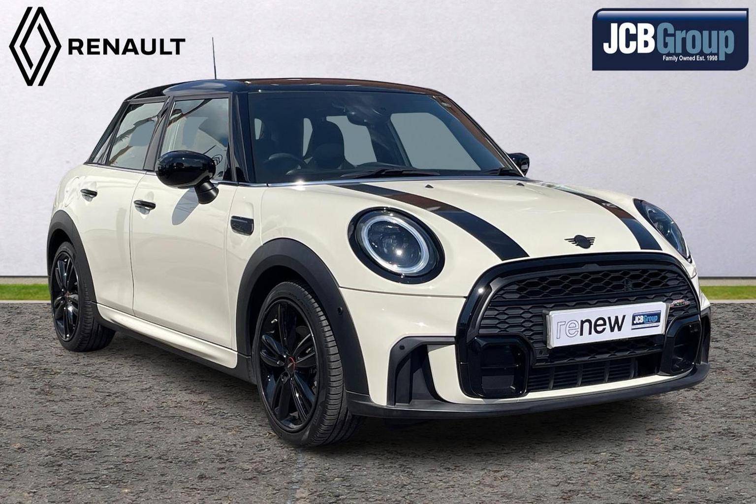 Main listing image - MINI Hatchback 5dr