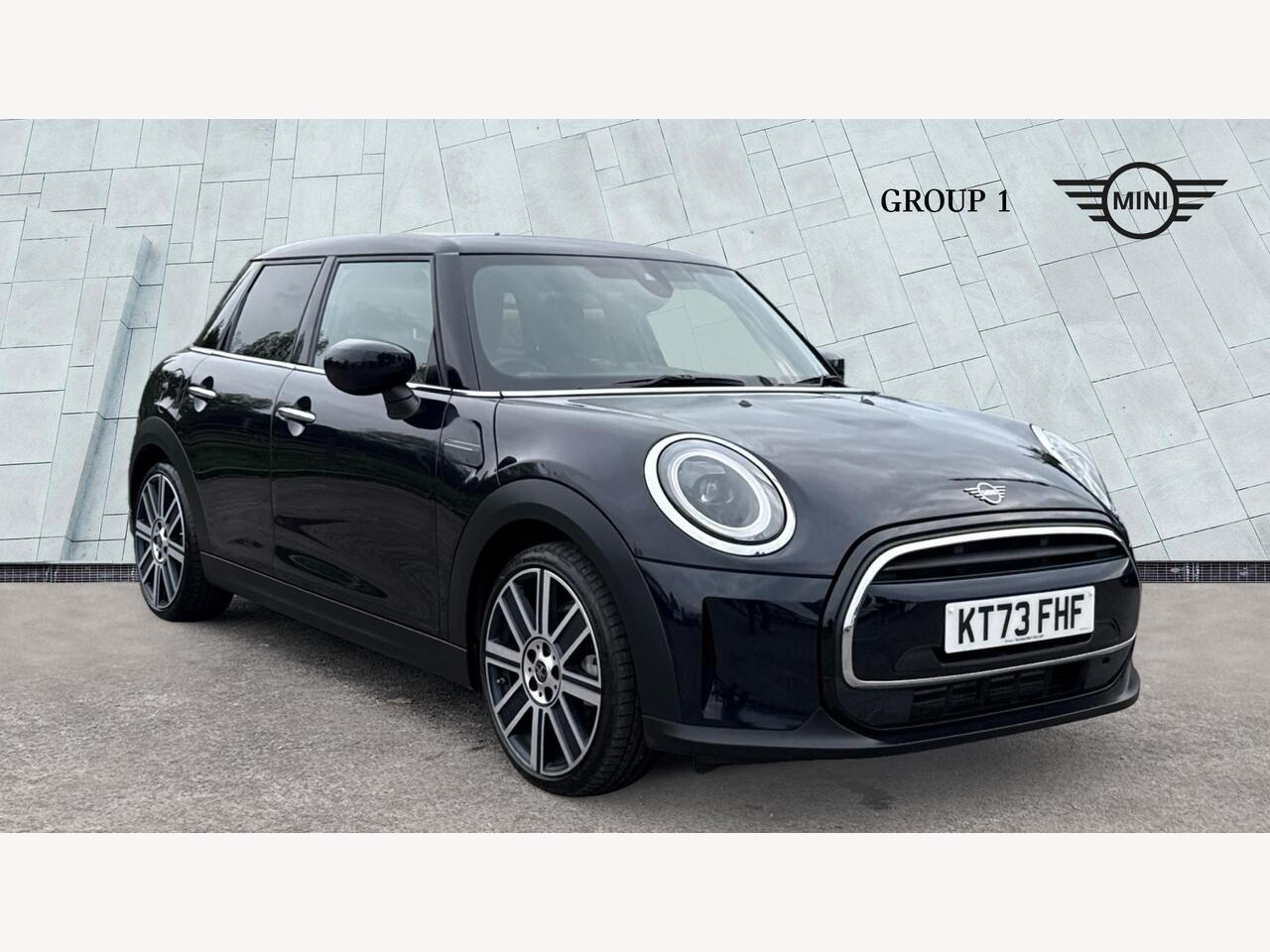 Main listing image - MINI Hatchback 5dr