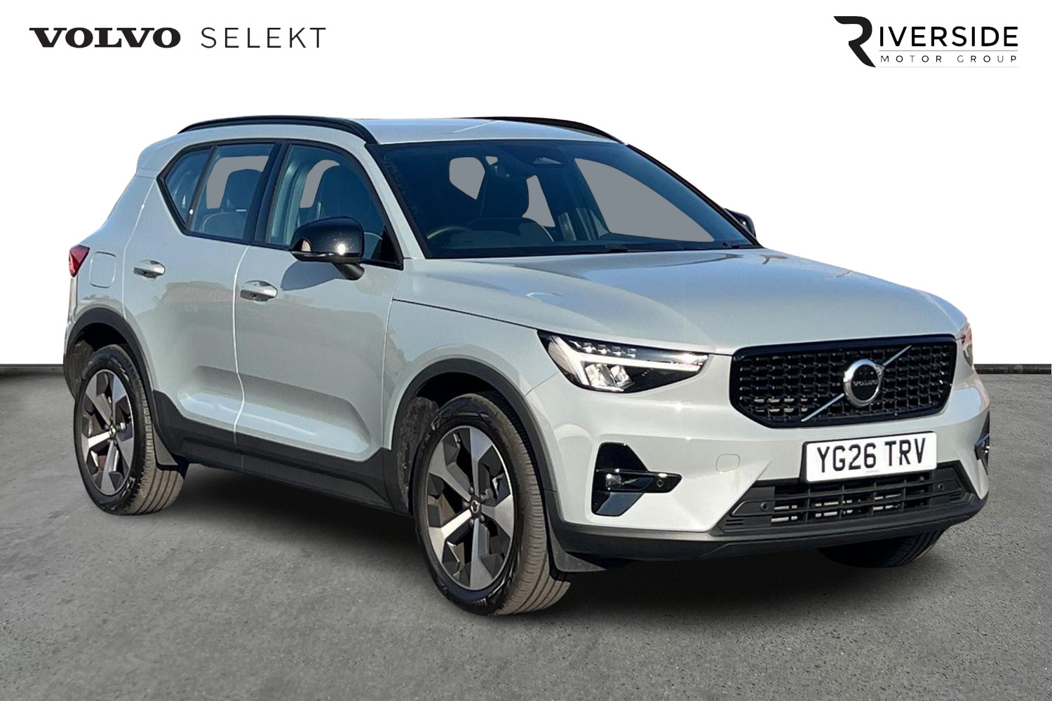 Main listing image - Volvo XC40