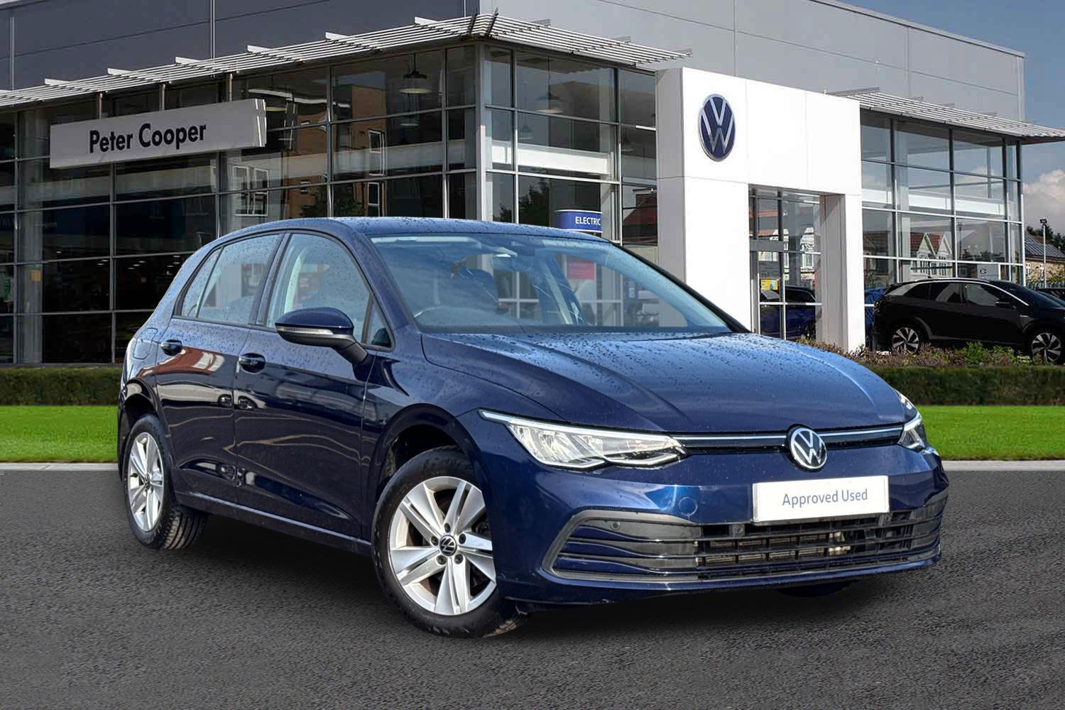 Main listing image - Volkswagen Golf