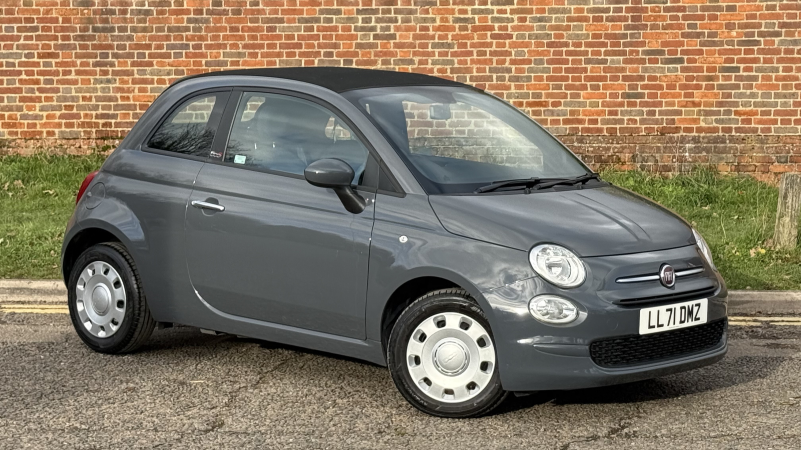 Main listing image - Fiat 500C