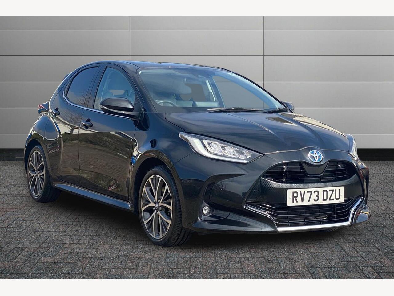 Main listing image - Toyota Yaris