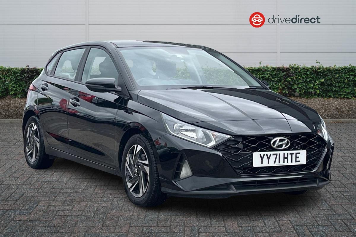 Main listing image - Hyundai i20