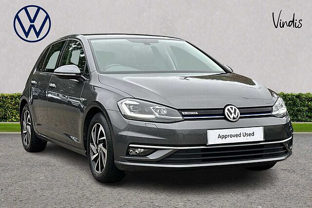 Main listing image - Volkswagen Golf