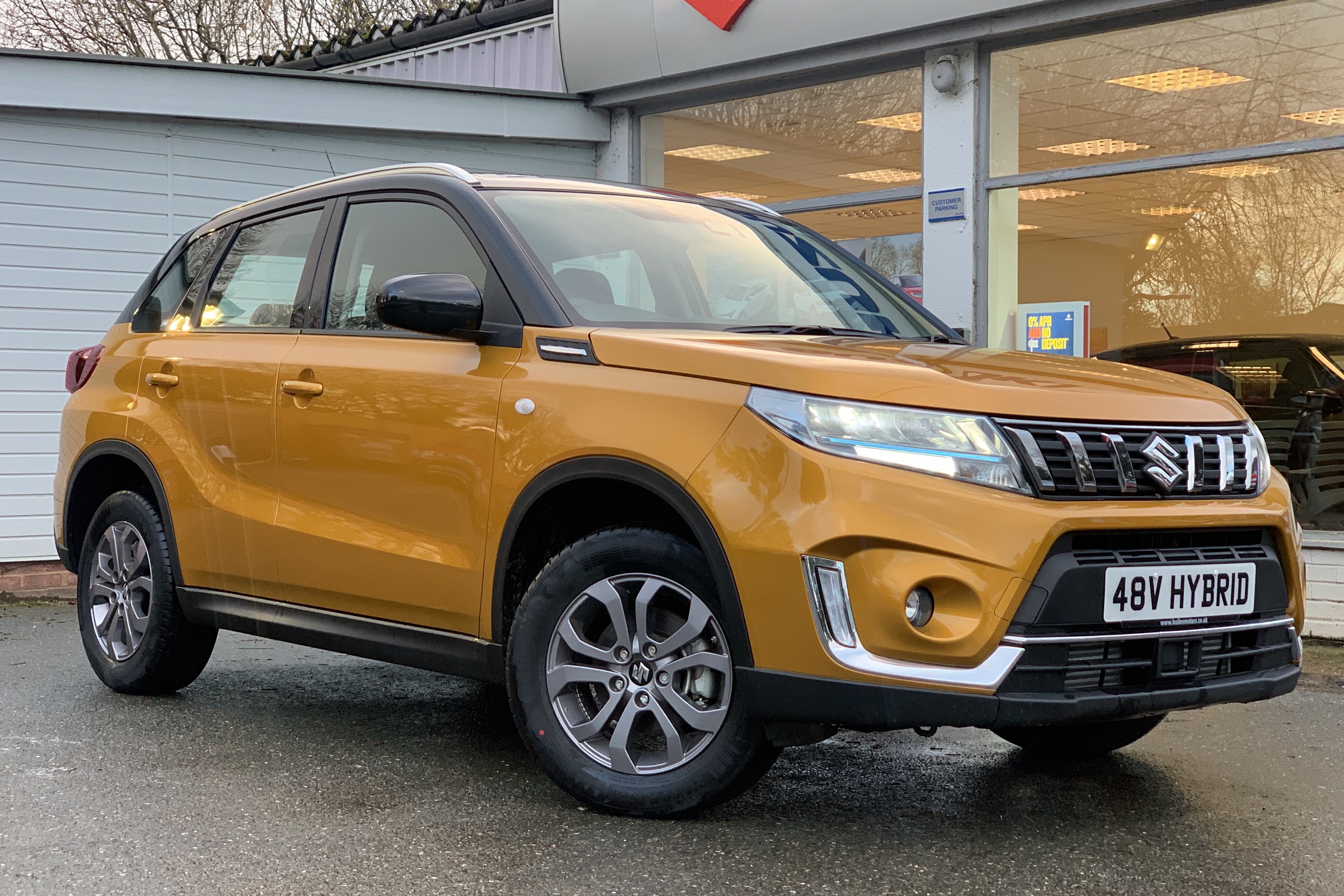 Main listing image - Suzuki Vitara