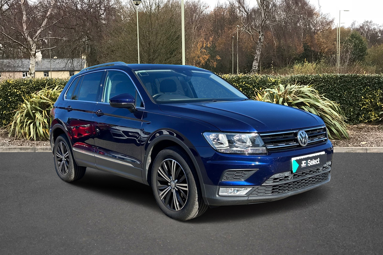 Main listing image - Volkswagen Tiguan