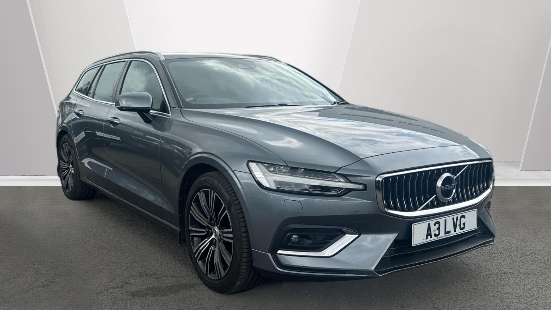 Main listing image - Volvo V60