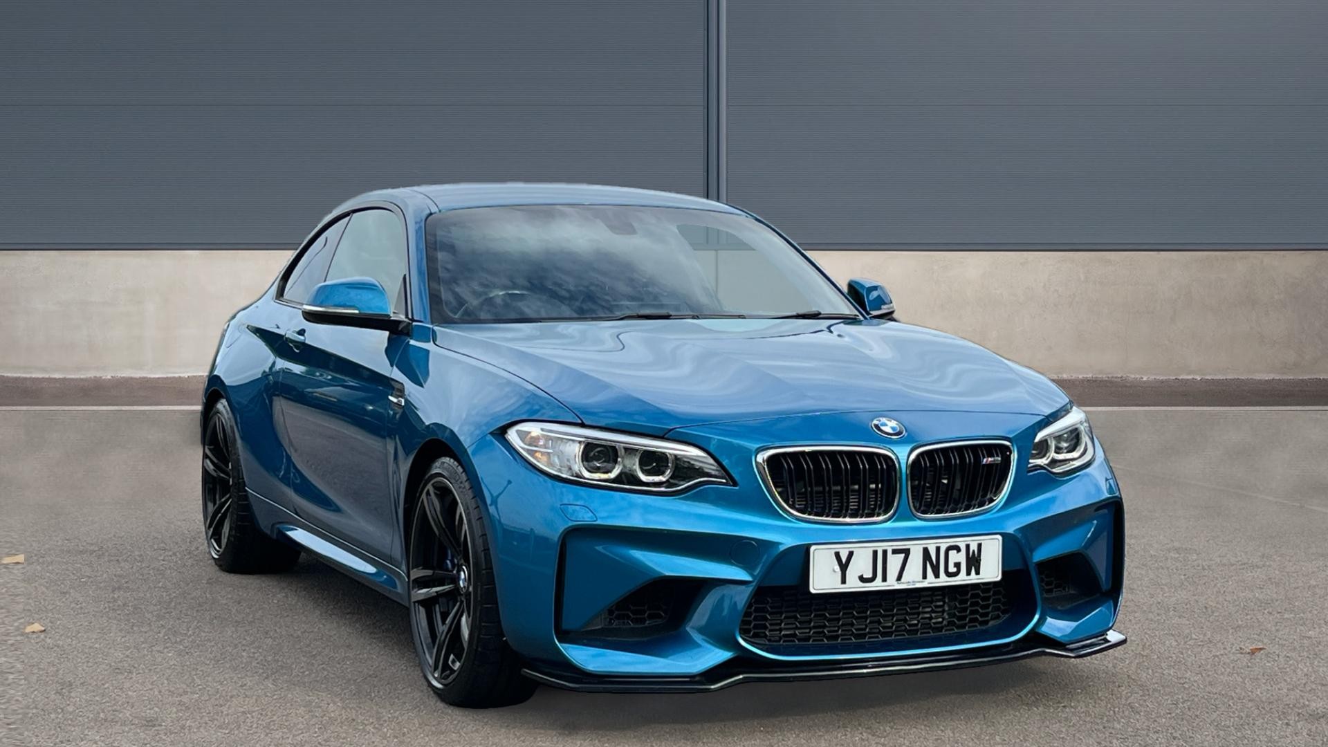 Main listing image - BMW M2