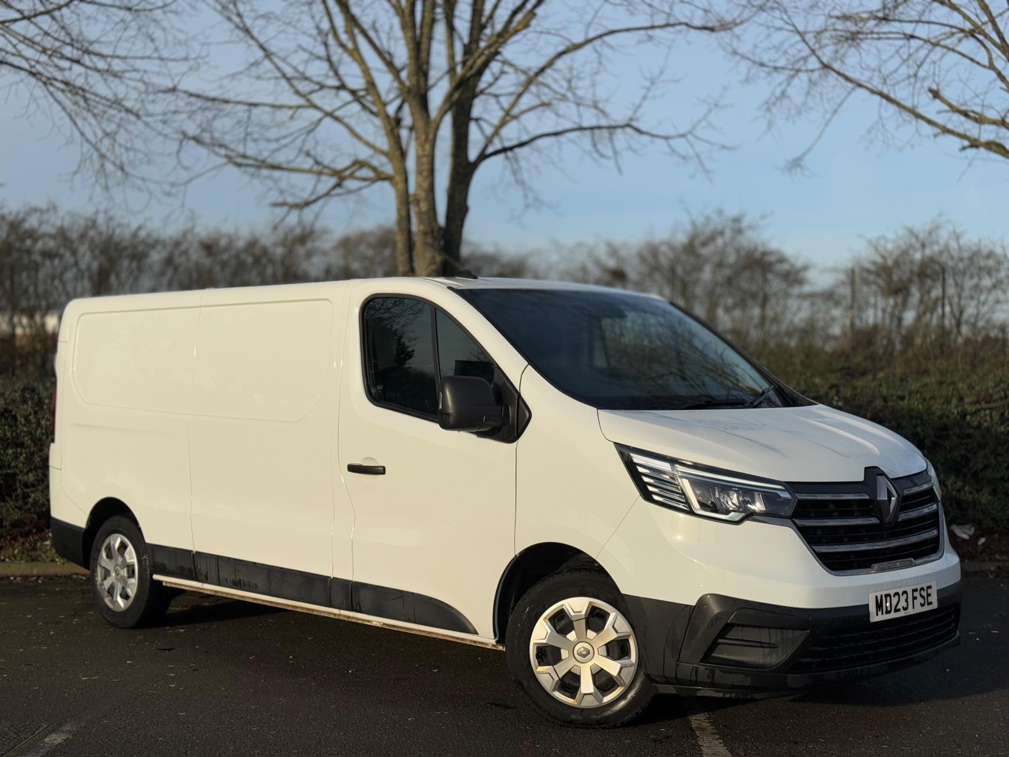 Main listing image - Renault Trafic