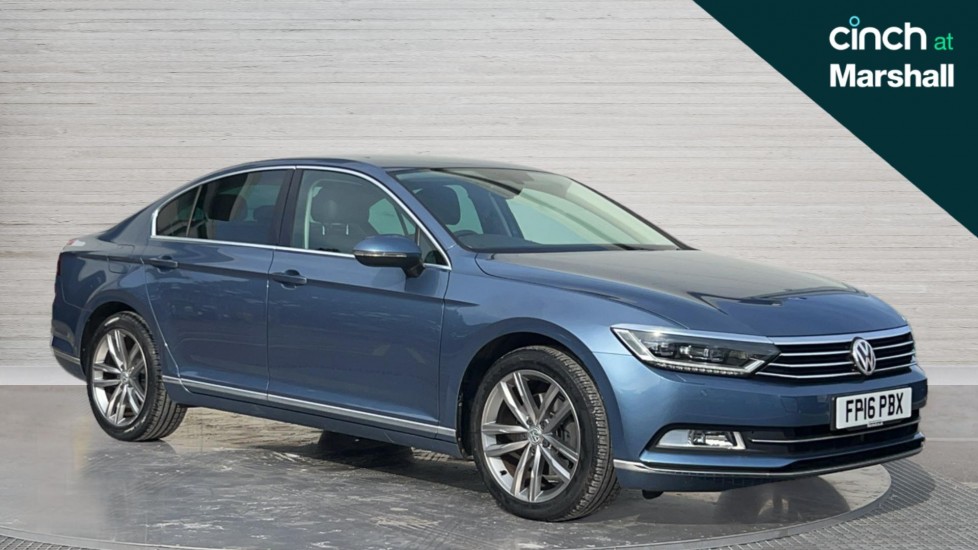 Main listing image - Volkswagen Passat