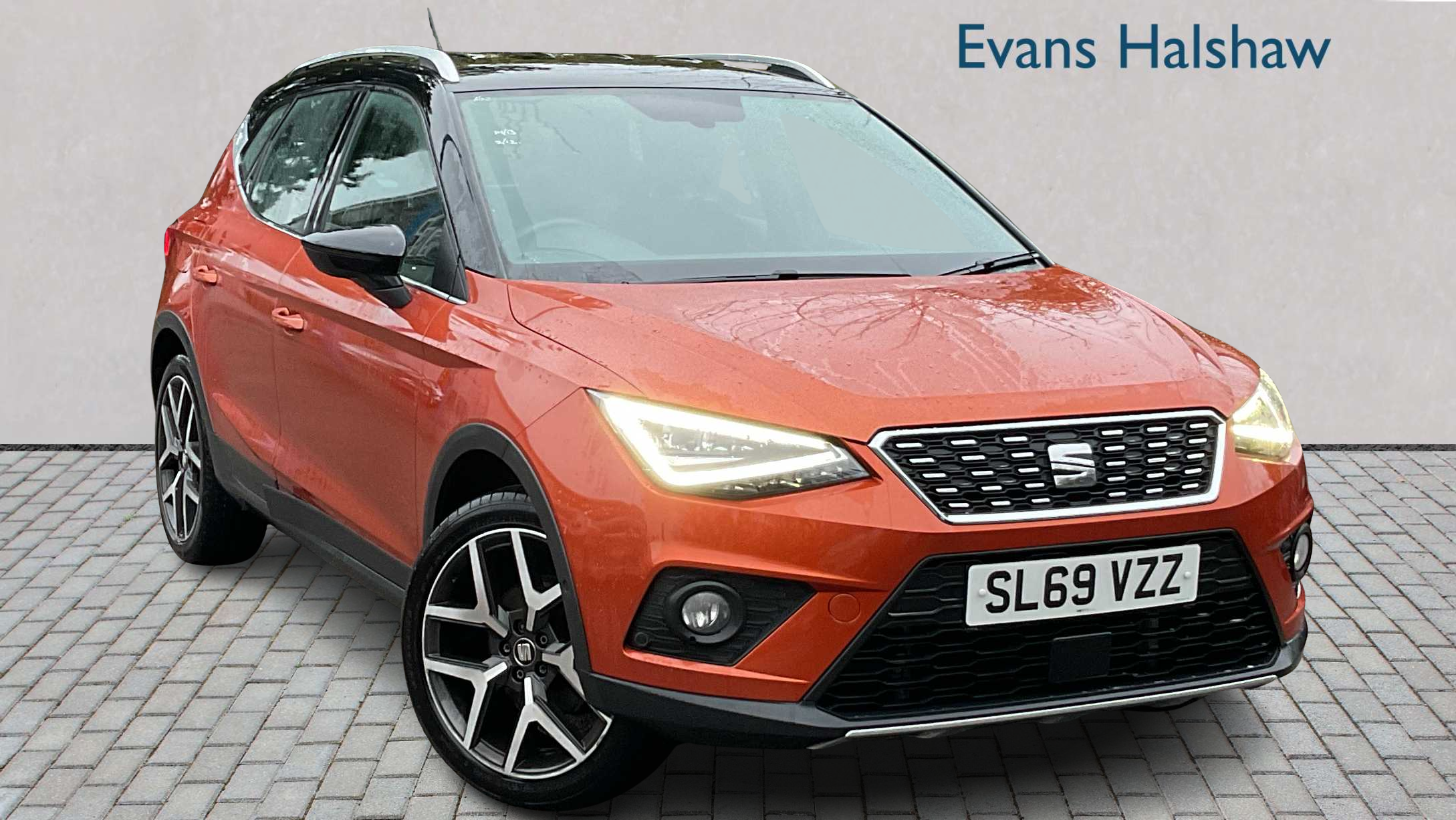 Main listing image - SEAT Arona