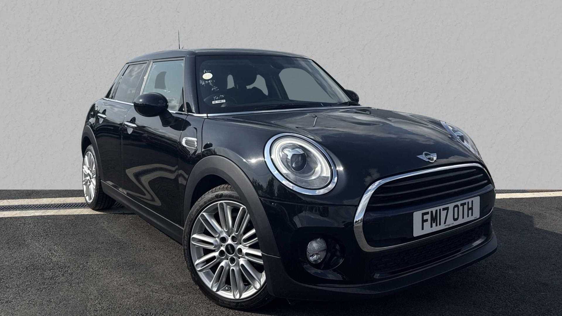 Main listing image - MINI Hatchback 5dr