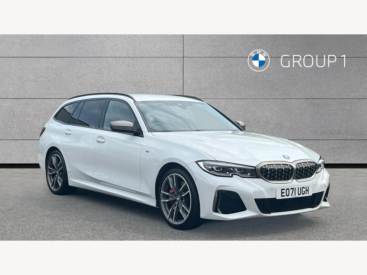 Main listing image - BMW 3 Series Touring