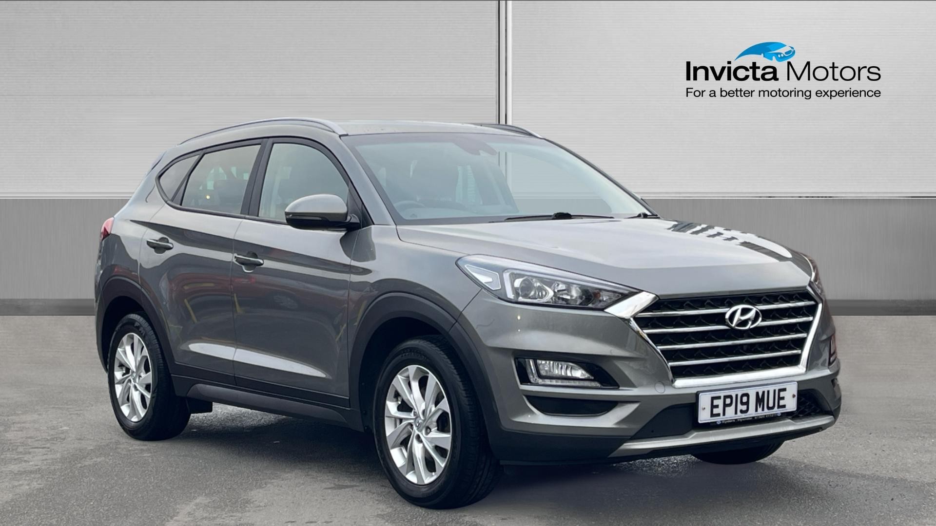 Main listing image - Hyundai Tucson