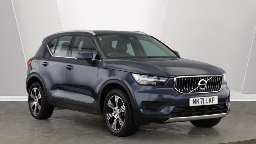 Main listing image - Volvo XC40