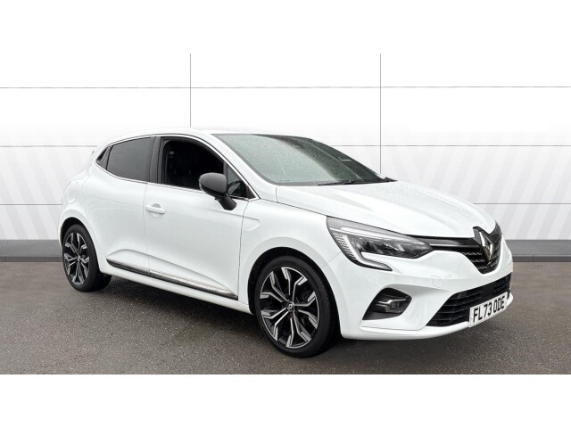 Main listing image - Renault Clio