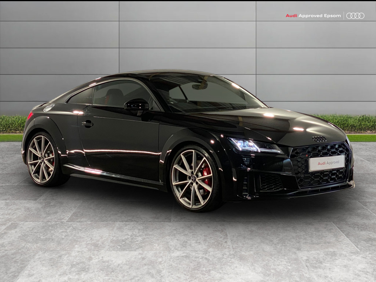 Main listing image - Audi TT S