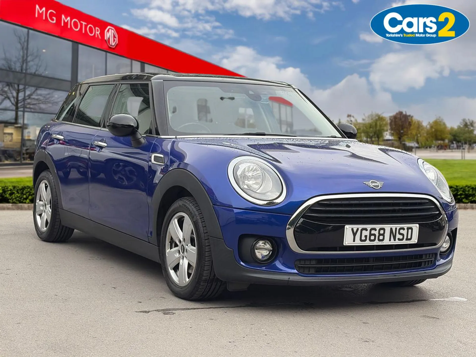 Main listing image - MINI Clubman