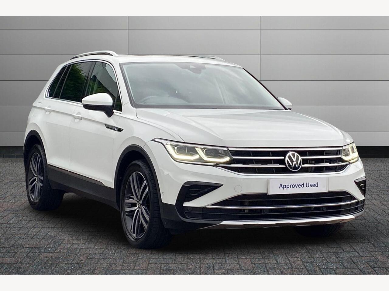Main listing image - Volkswagen Tiguan