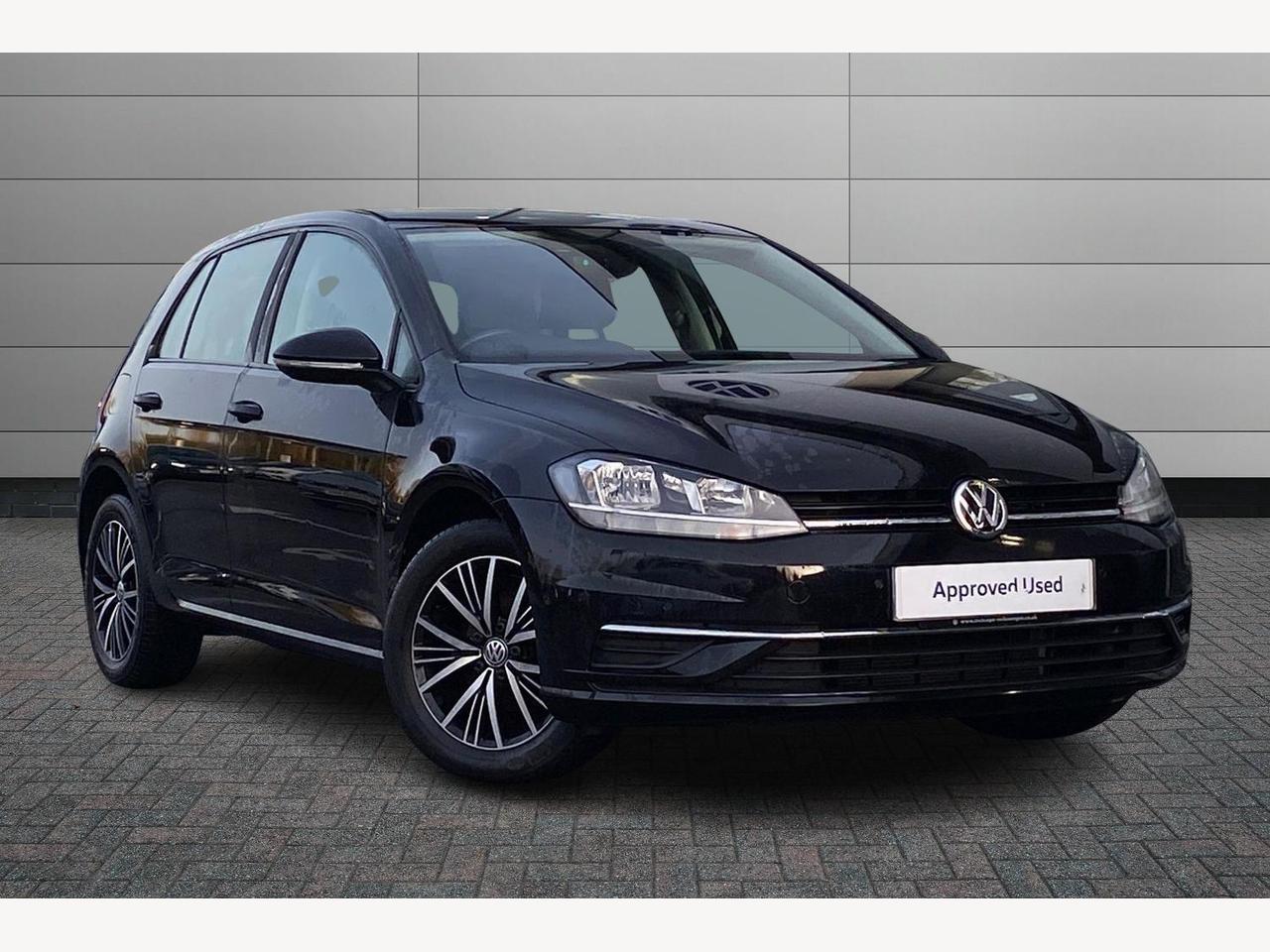 Main listing image - Volkswagen Golf