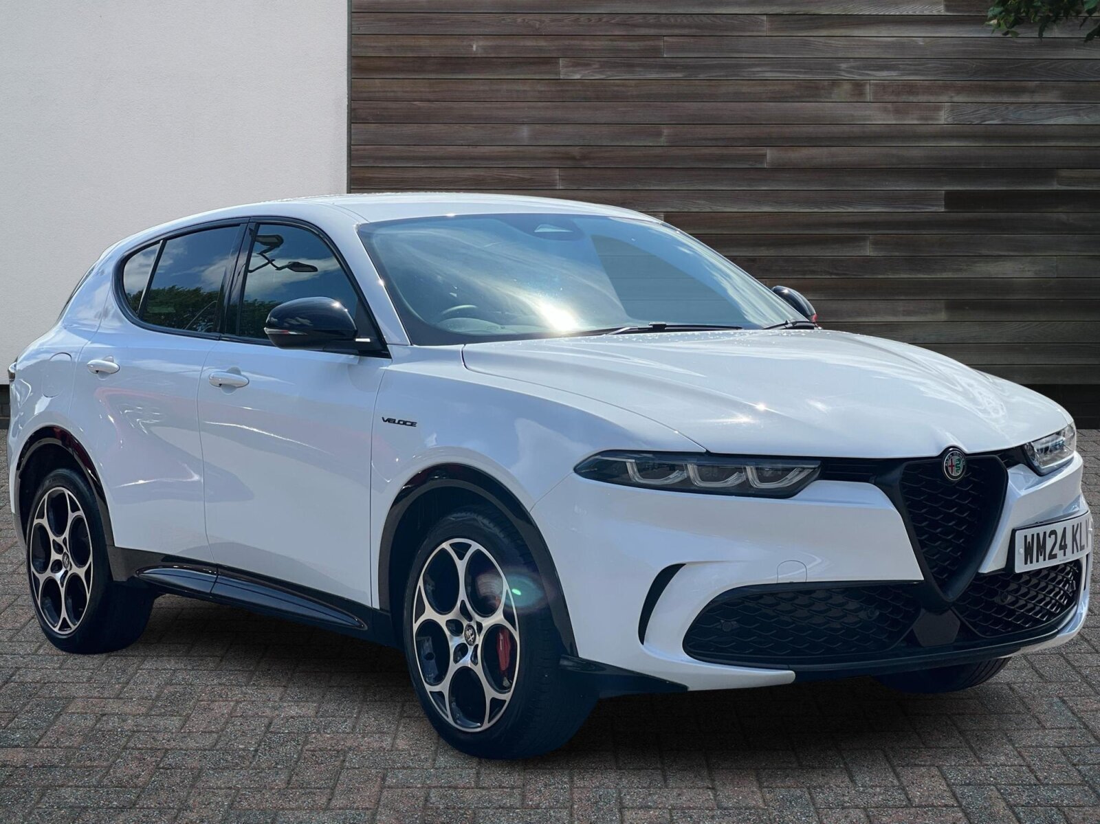 Main listing image - Alfa Romeo Tonale