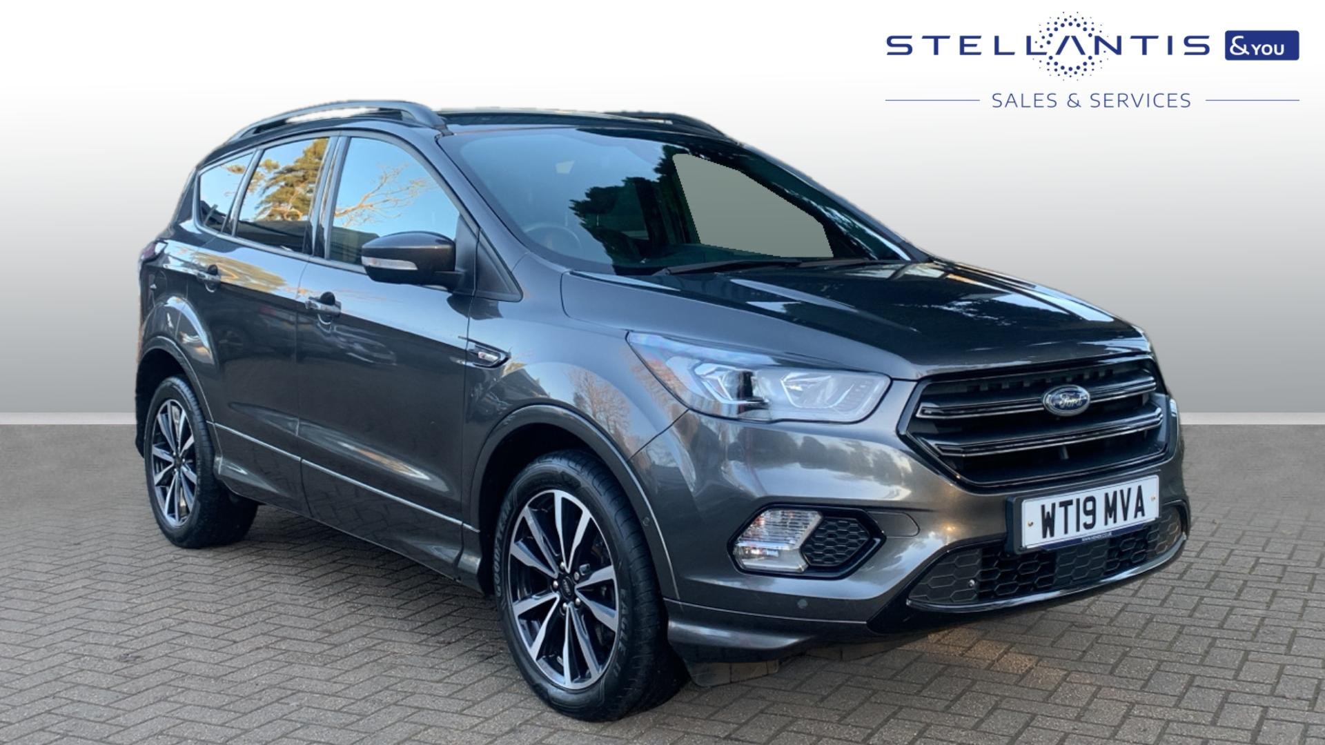 Main listing image - Ford Kuga