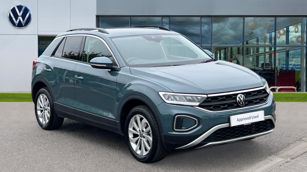 Main listing image - Volkswagen T-Roc