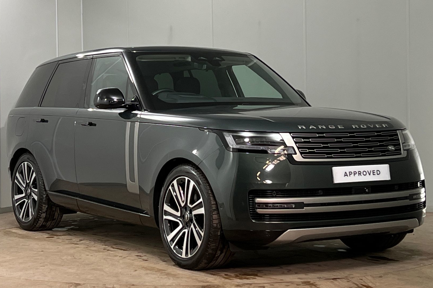 Main listing image - Land Rover Range Rover