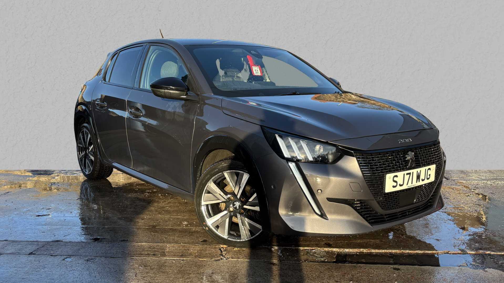 Main listing image - Peugeot 208