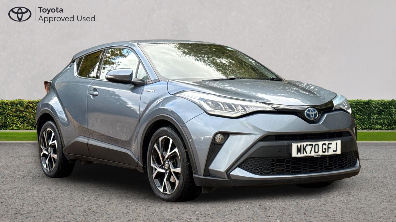 Main listing image - Toyota C-HR