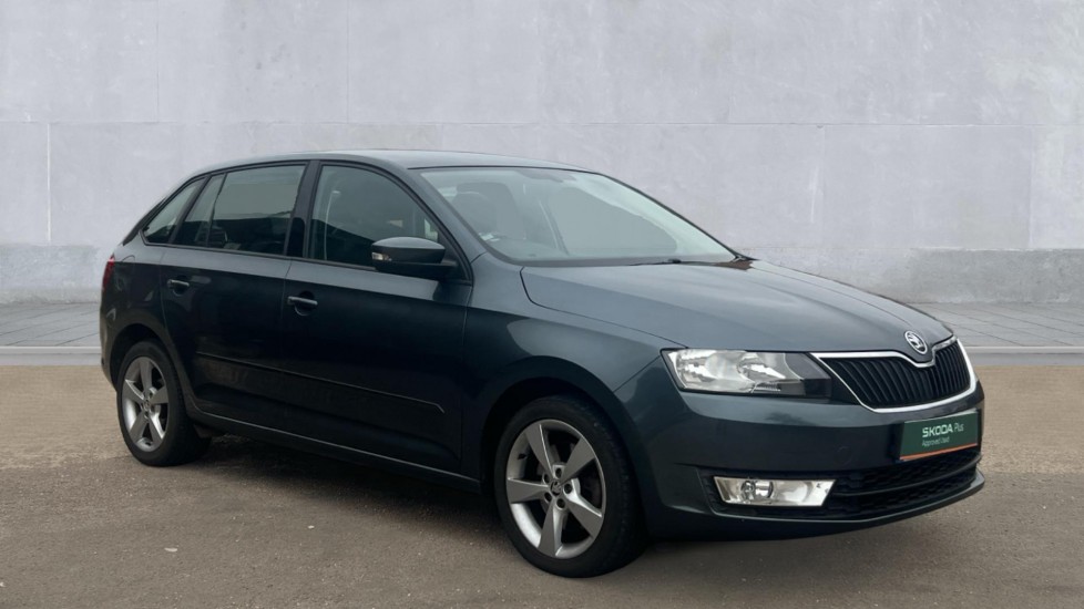 Main listing image - Skoda Rapid Spaceback