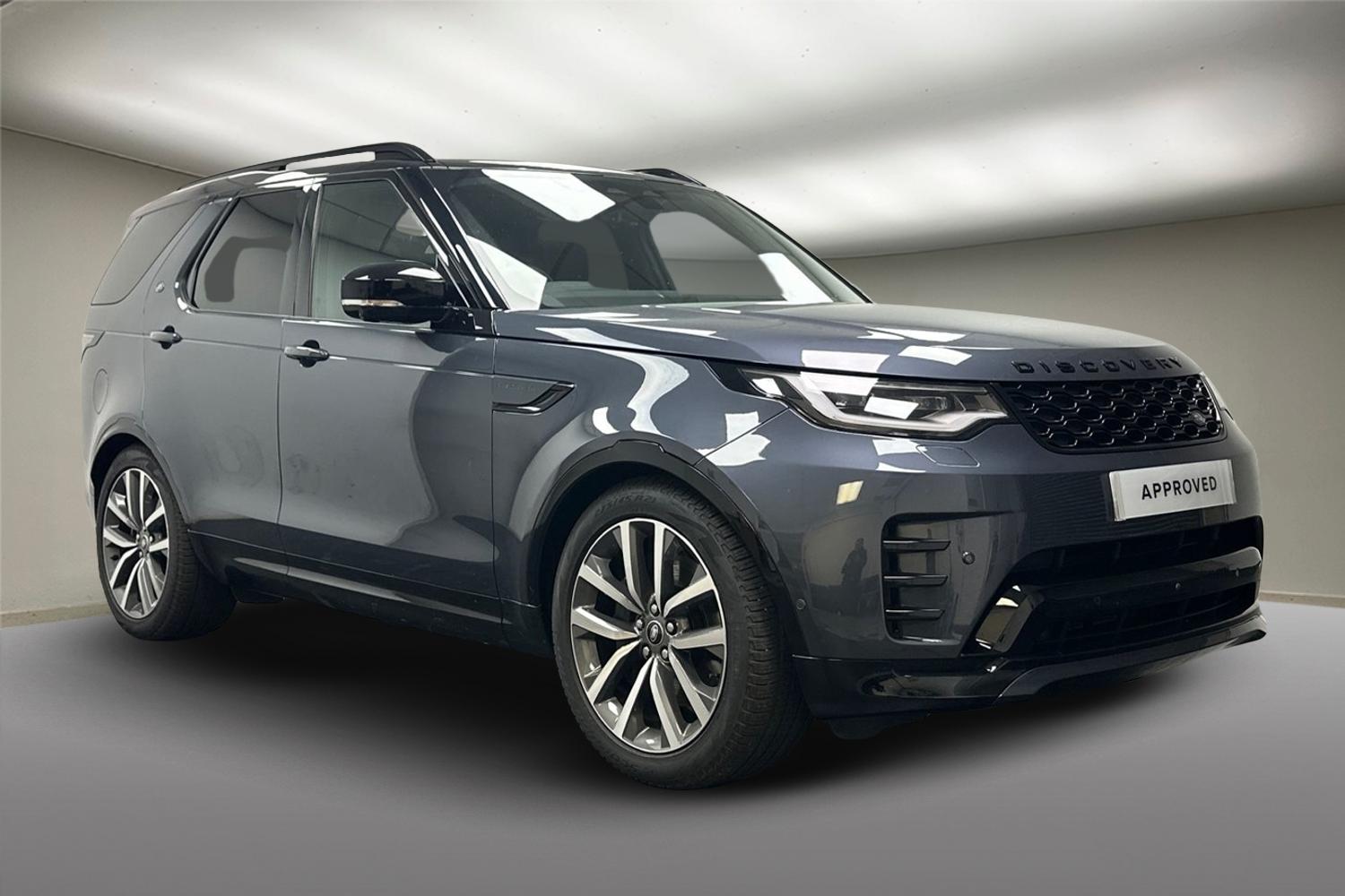 Main listing image - Land Rover Discovery