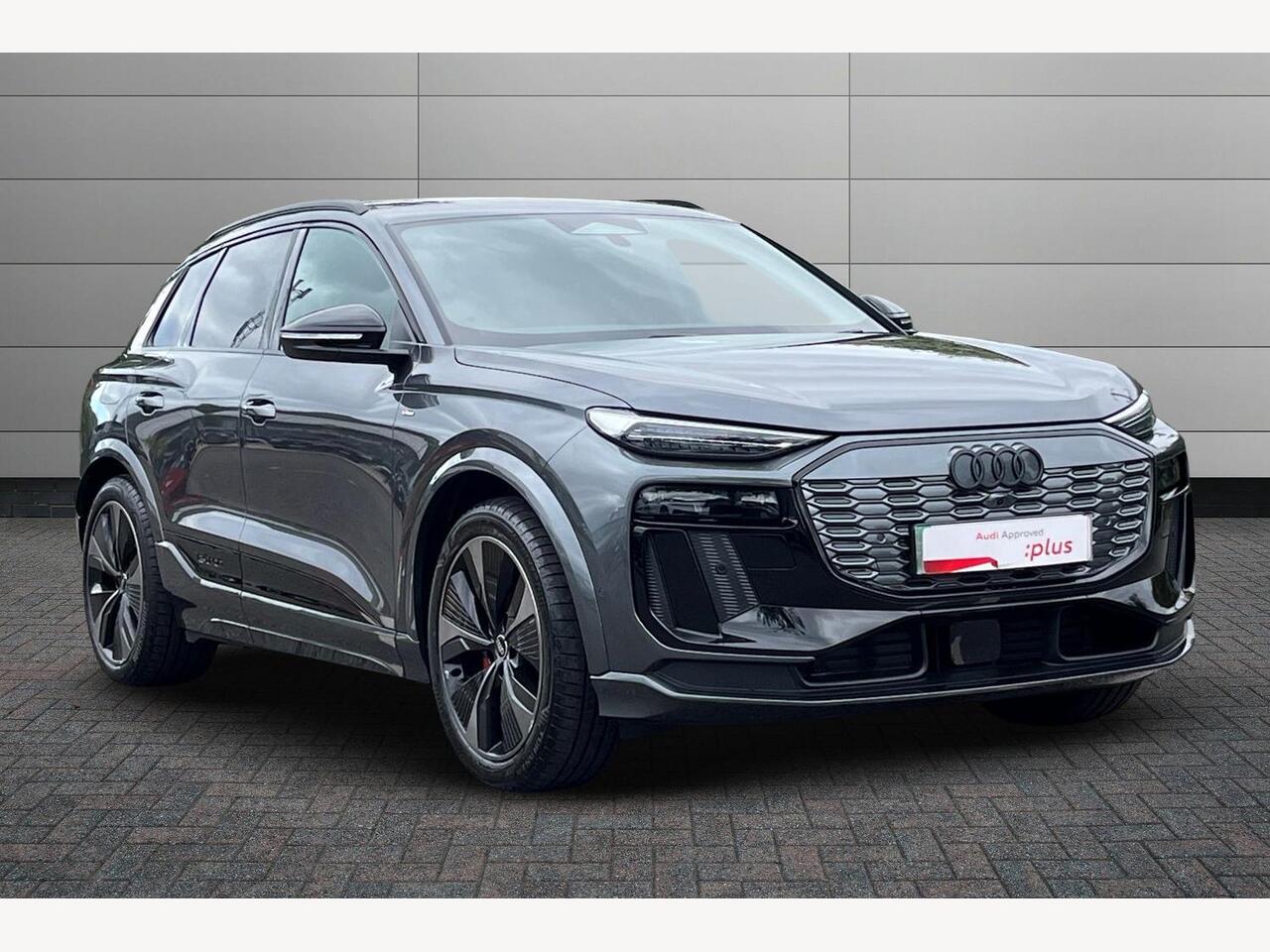 Main listing image - Audi Q6 e-tron