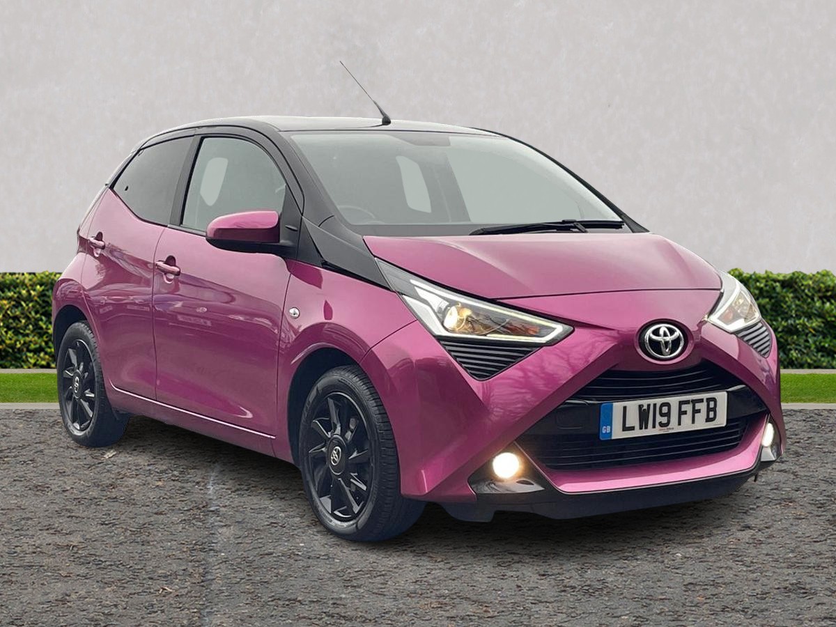 Main listing image - Toyota Aygo