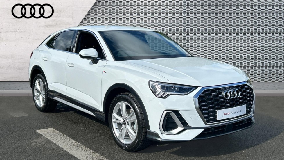 Main listing image - Audi Q3