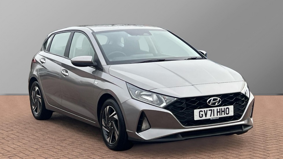 Main listing image - Hyundai i20