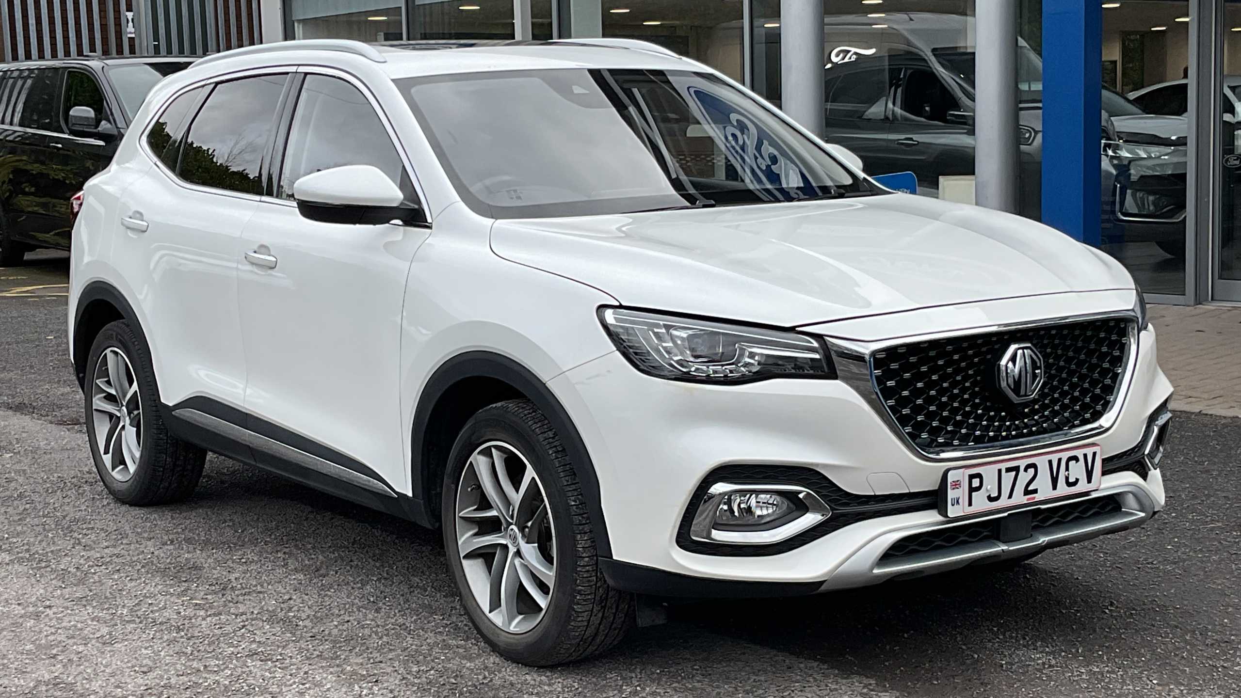 Main listing image - MG HS