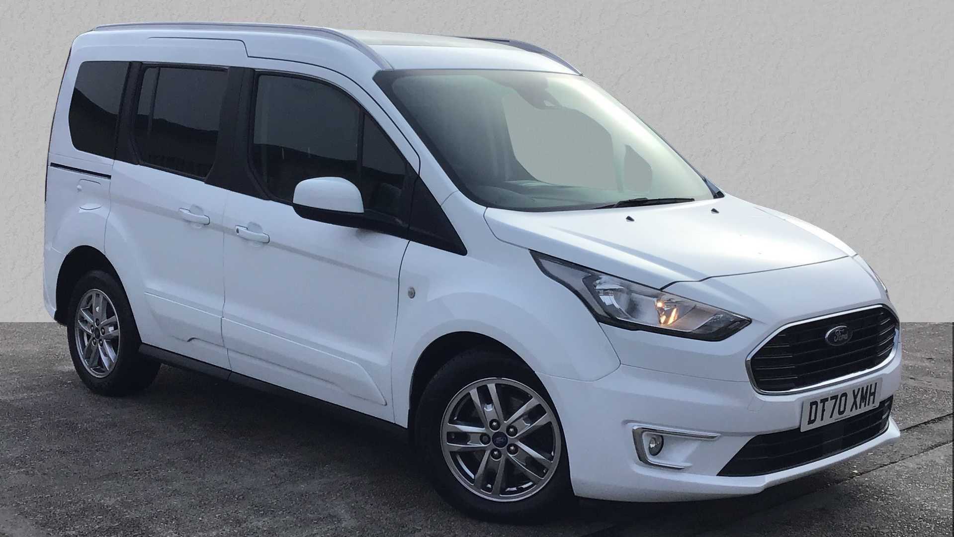 Main listing image - Ford Tourneo Connect