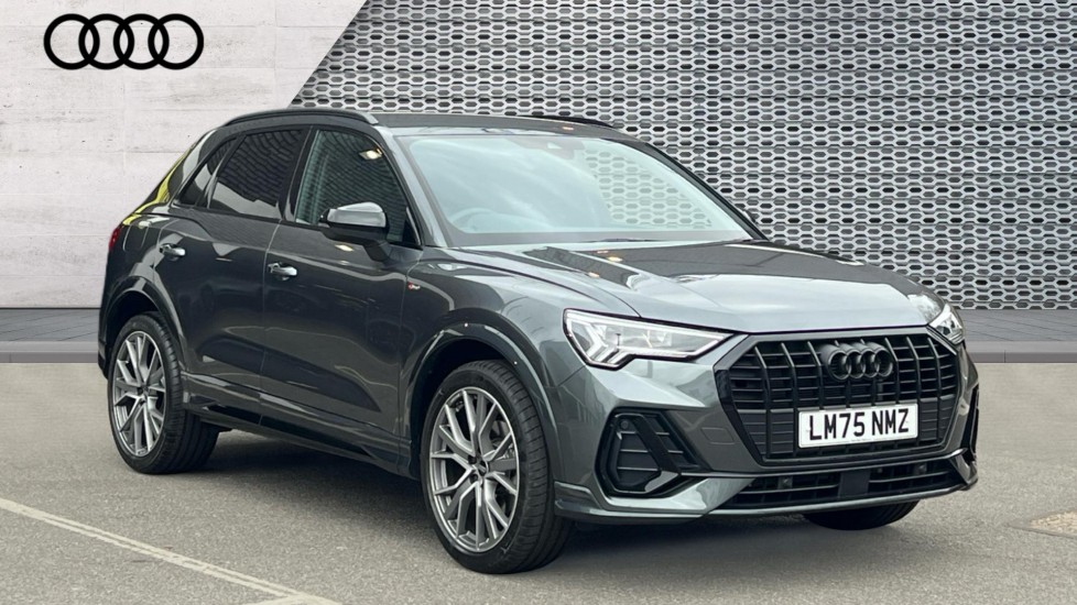 Main listing image - Audi Q3