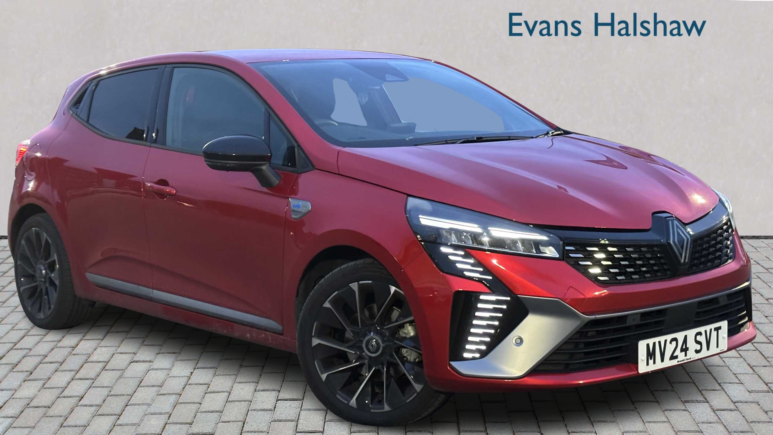 Main listing image - Renault Clio