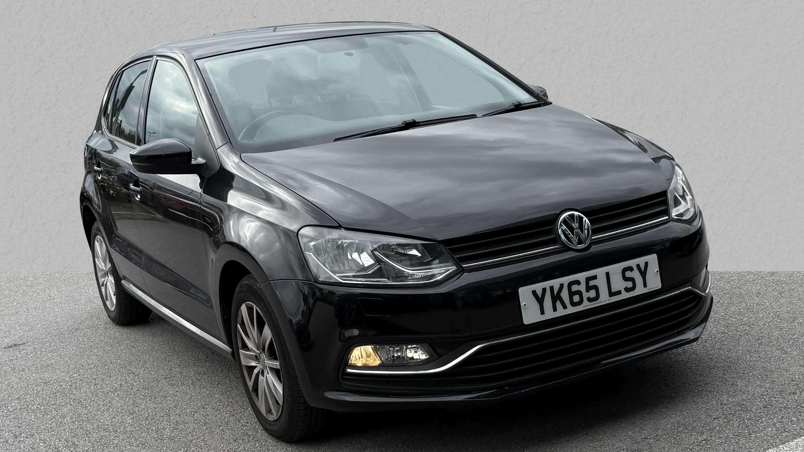 Main listing image - Volkswagen Polo
