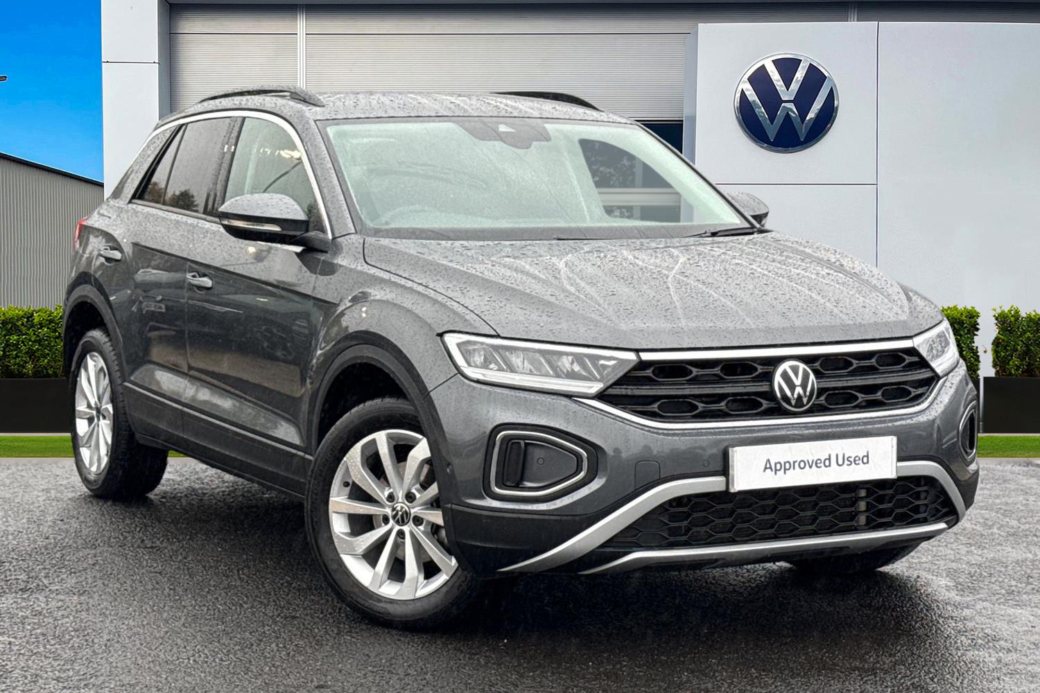 Main listing image - Volkswagen T-Roc
