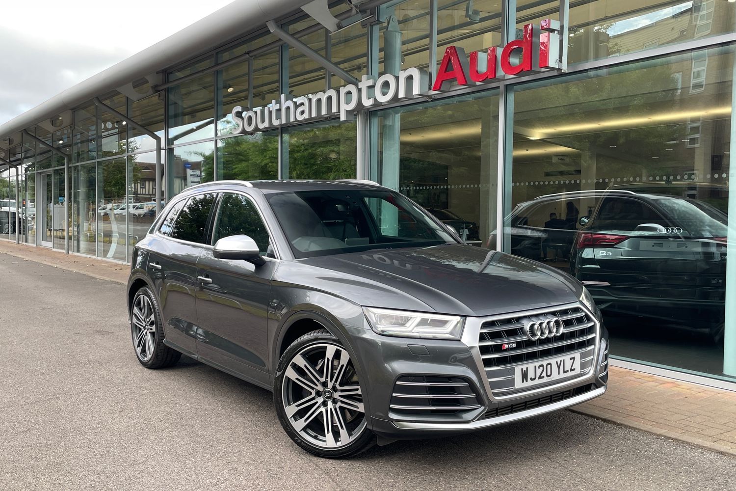 Main listing image - Audi SQ5