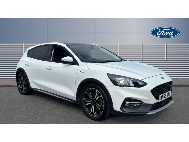 Main listing image - Ford Focus Active