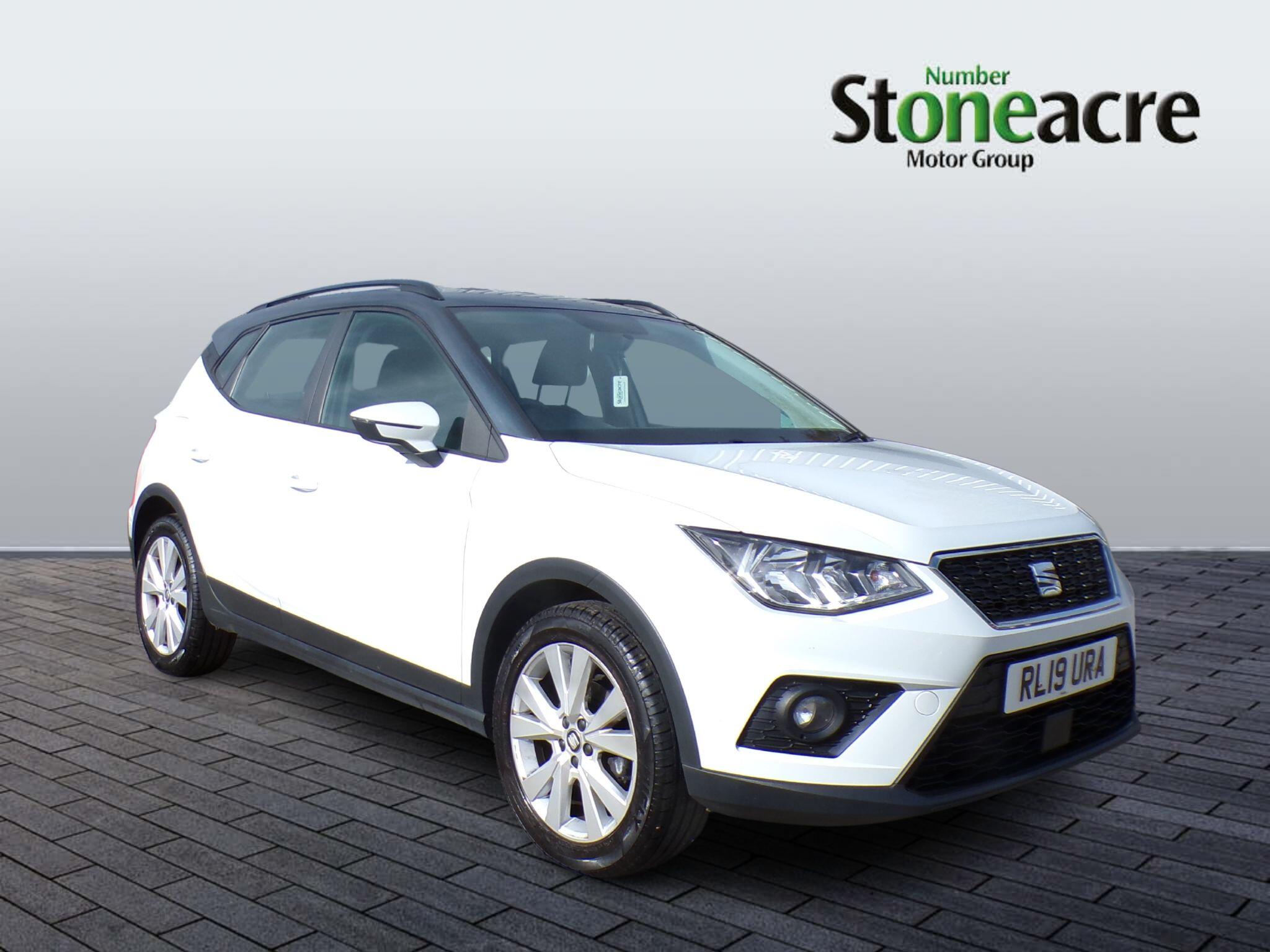 Main listing image - SEAT Arona