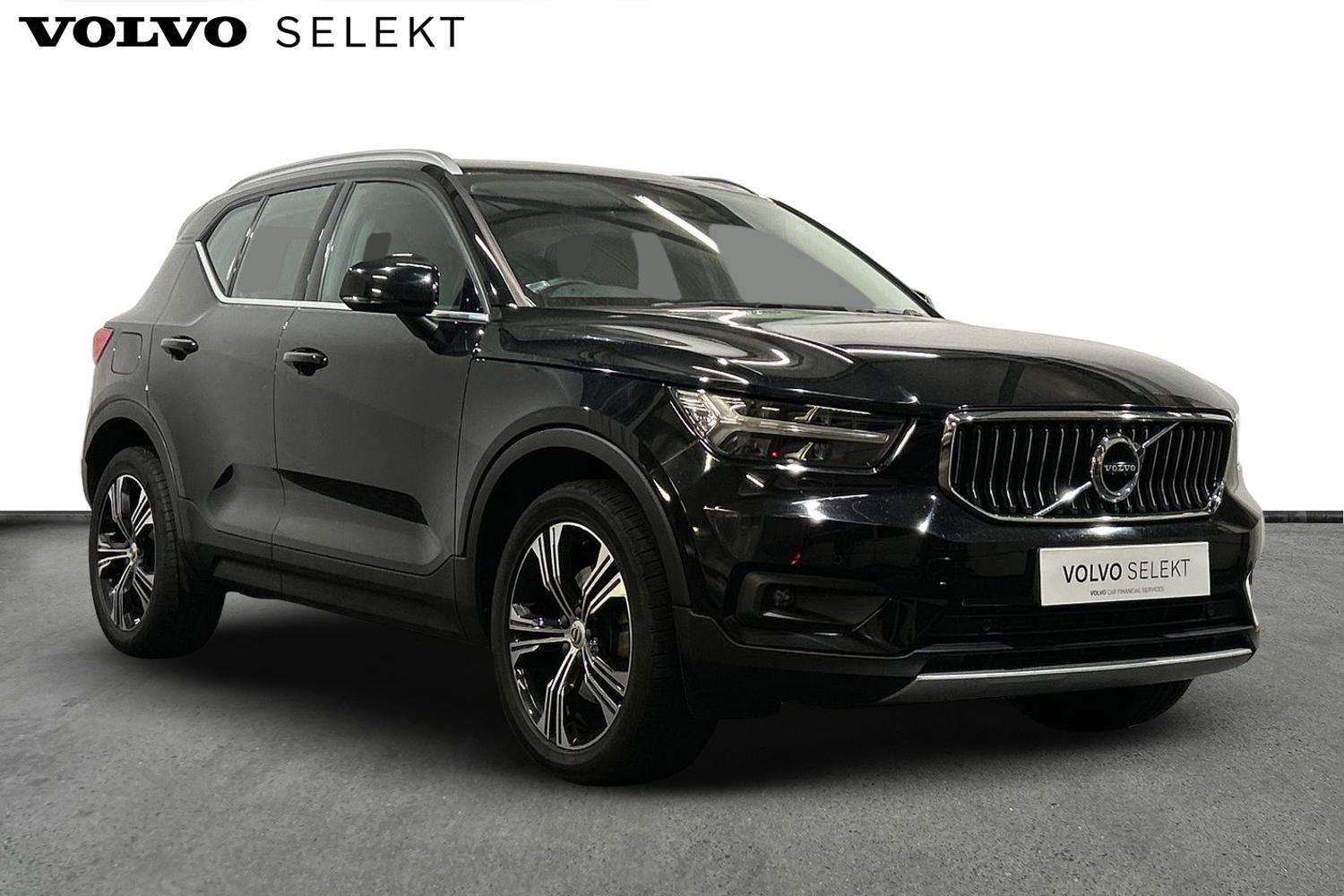 Main listing image - Volvo XC40