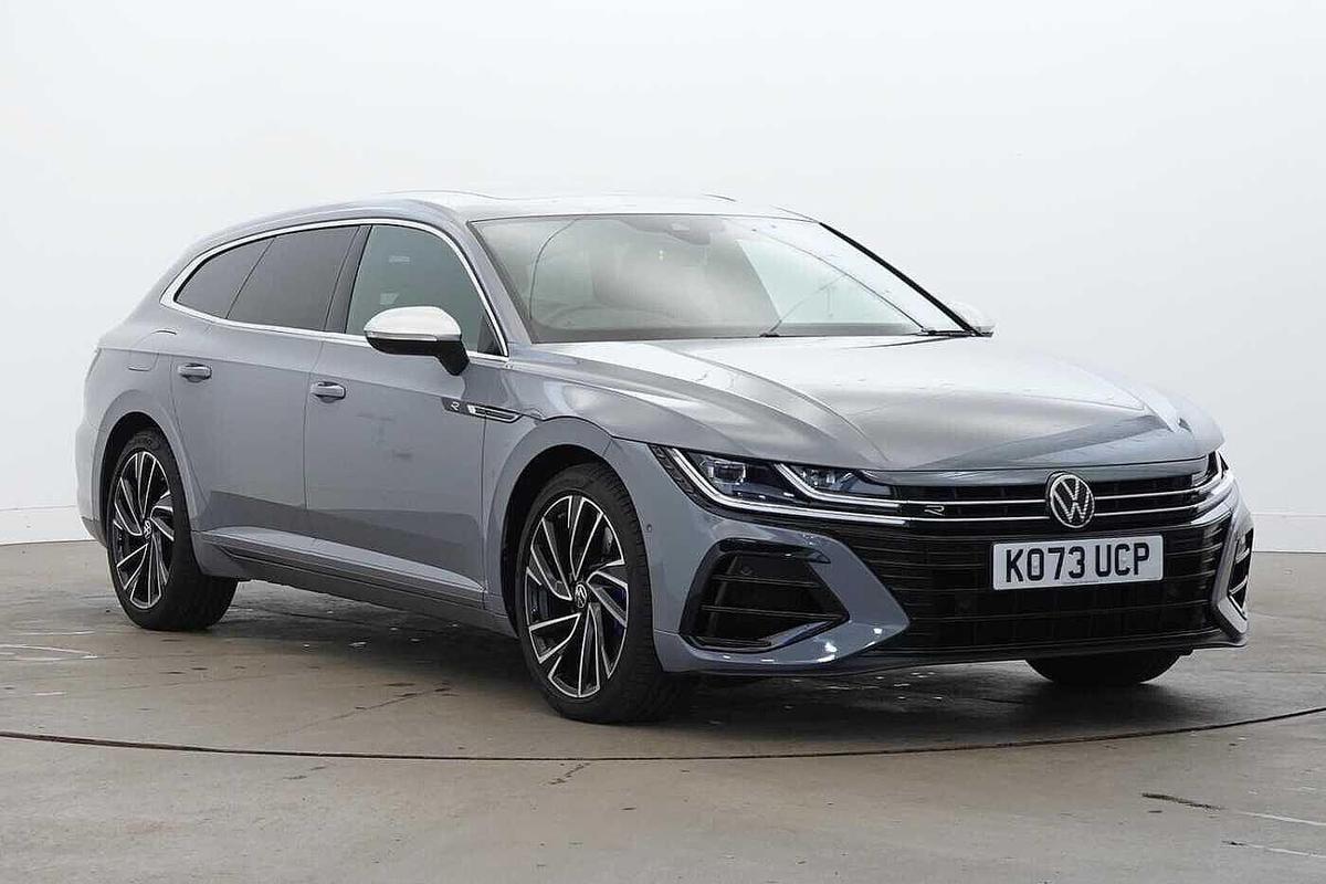 Main listing image - Volkswagen Arteon Shooting Brake